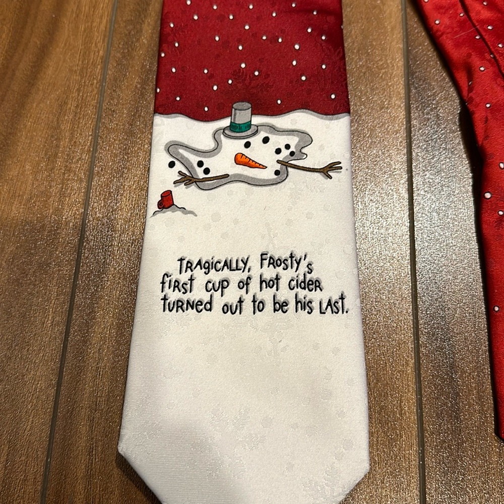 Melted Frosty the Snowman novelty tie